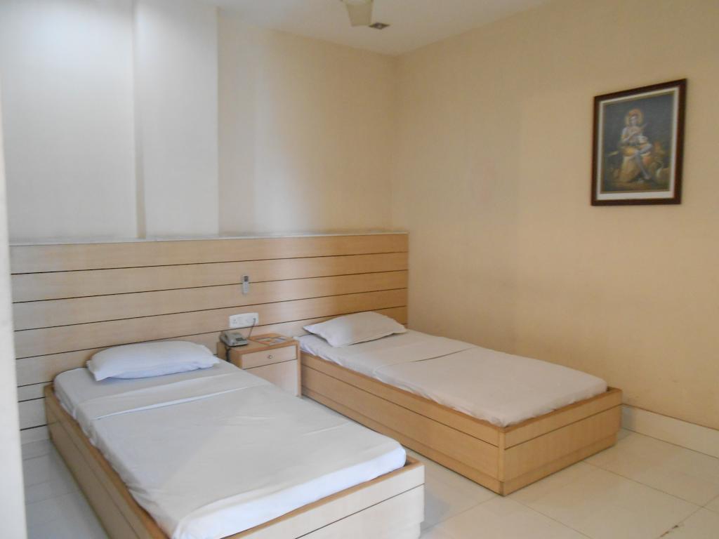 Kings Crown Salt Lake Calcutta Extérieur photo
